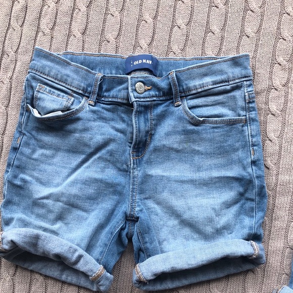 Three Girls Size 12 Old Navy Jean Shorts - Picture 4 of 8
